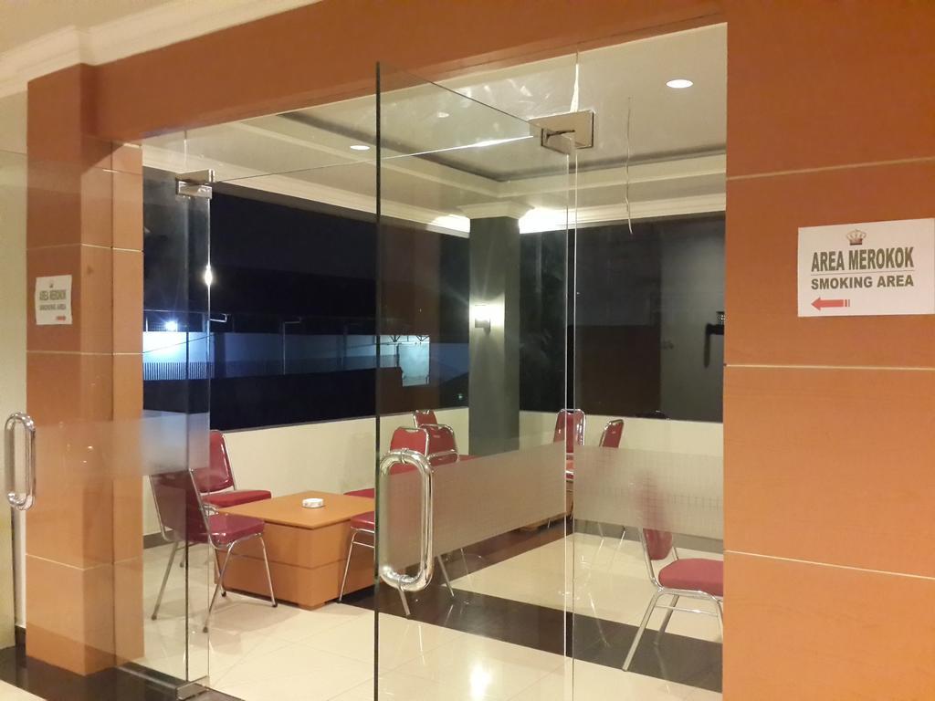Raja Residence Jambi Exterior foto