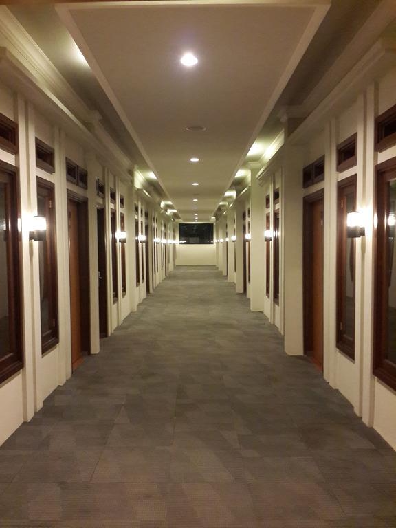 Raja Residence Jambi Exterior foto